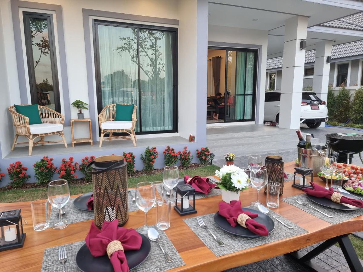 Baan Dalah Buriram Vila Exterior foto